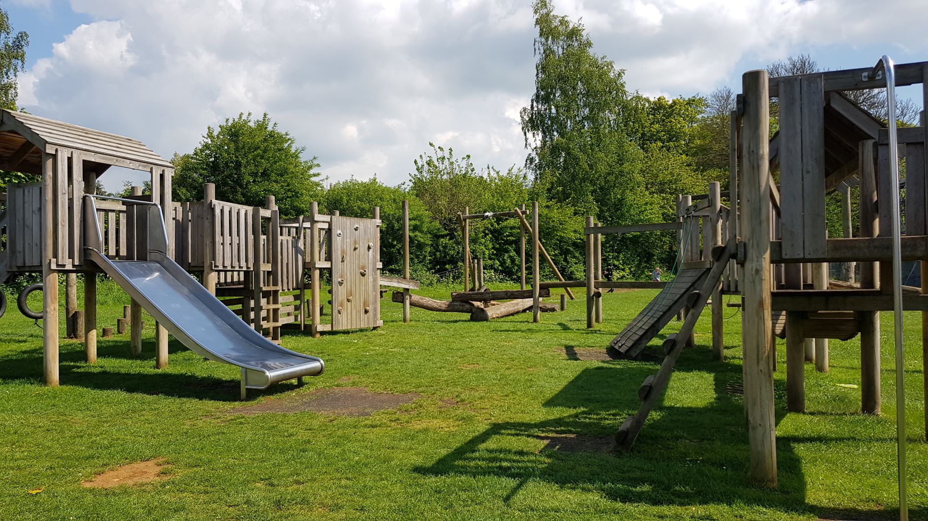 Charlbury Nine Acres Recreation Ground - The Family Ticket Review