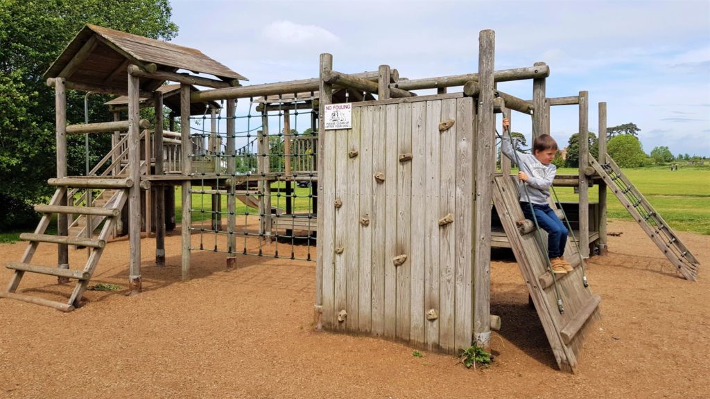 Stadhampton Play Park | Oxfordshire - The Family Ticket