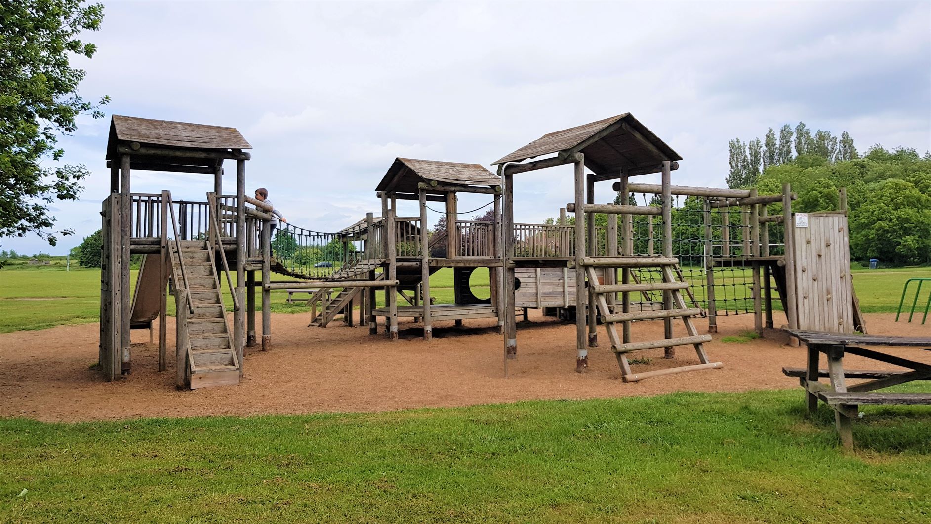 Stadhampton Play Park | Oxfordshire - The Family Ticket